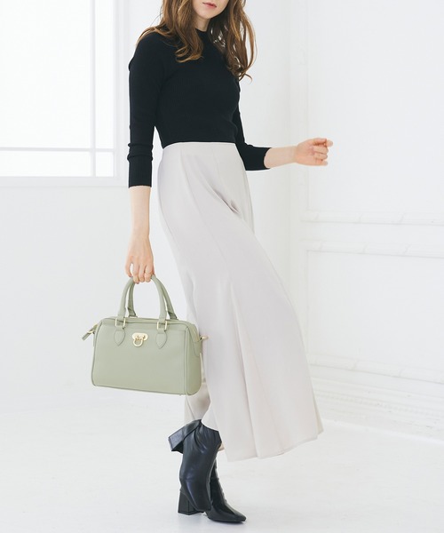 PAUL & JOE ACCESSOIRES(ポールアンドジョーアクセソワ)の「PAUL & JOE ACCESSOIRES (ポール&ジョーアクセソワ) ボストンバッグ フラワースクエア PJA-B702 ポールアンドジョー(ボストンバッグ・レディース・ブラック/カーキ・FREE)」の4枚目の写真