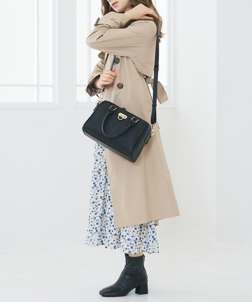 PAUL & JOE ACCESSOIRES(ポールアンドジョーアクセソワ)の「PAUL & JOE ACCESSOIRES (ポール&ジョーアクセソワ) ボストンバッグ フラワースクエア PJA-B702 ポールアンドジョー(ボストンバッグ・レディース・ブラック/カーキ・FREE)」の3枚目の写真