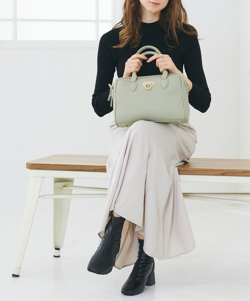 PAUL & JOE ACCESSOIRES(ポールアンドジョーアクセソワ)の「PAUL & JOE ACCESSOIRES (ポール&ジョーアクセソワ) ボストンバッグ フラワースクエア PJA-B702 ポールアンドジョー(ボストンバッグ・レディース・ブラック/カーキ・FREE)」の5枚目の写真