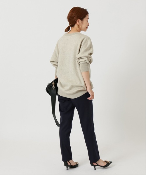 IENA（イエナ）の「VIVIENNE スウェットプルオーバー（スウェット・レディース・チャコールグレー/ベージュ/アイボリー・FREE）」の13枚目の写真