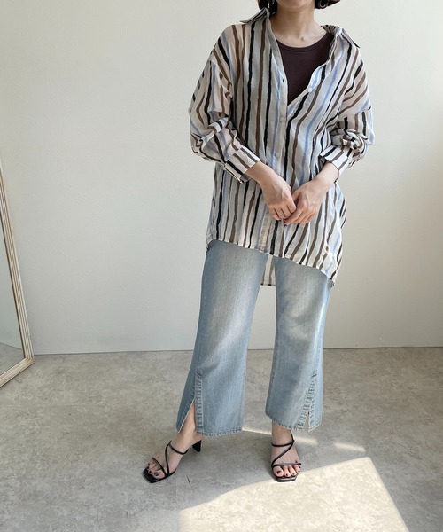 LHELBIE(レルビエ)の「シアーストライプシャツ(シャツ/ブラウス・レディース・ブラック/カーキ/ブルー・M)」の12枚目の写真