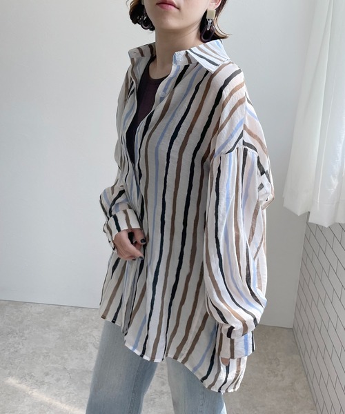 LHELBIE(レルビエ)の「シアーストライプシャツ(シャツ/ブラウス・レディース・ブラック/カーキ/ブルー・M)」の17枚目の写真