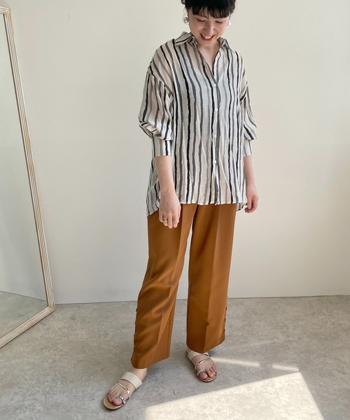 LHELBIE(レルビエ)の「シアーストライプシャツ(シャツ/ブラウス・レディース・ブラック/カーキ/ブルー・M)」の20枚目の写真