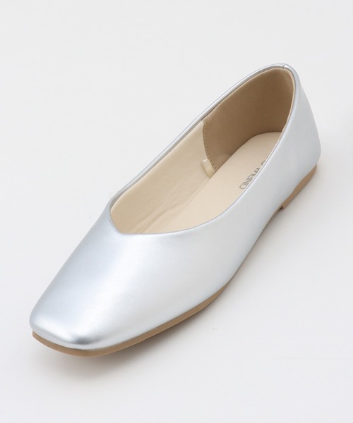 Honeys（ハニーズ）の「やわらかスクエアトゥパンプス（パンプス・レディース・ブラック/モカ/ブラック系その他/ライトベージュ/シルバー・22.5/24.5/23.5/24.0/23.0）」の11枚目の写真