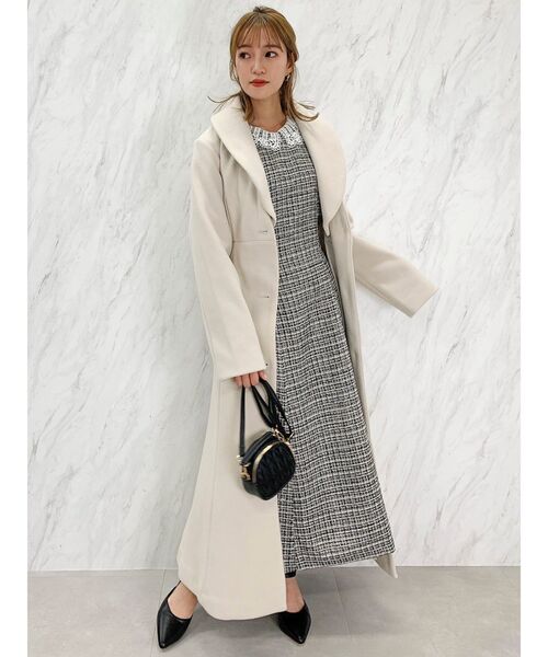 dazzlin（ダズリン）の「ラペル2wayフレアコート（その他アウター・レディース・アイボリー/グリーン/パープル/モカ・SMALL/MEDIUM）」の14枚目の写真