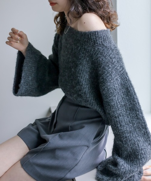 mystic（ミスティック）の「袖フレアショートニット（ニット/セーター・レディース・オフホワイト/チャコールグレー/ブルー・FREE）」の19枚目の写真