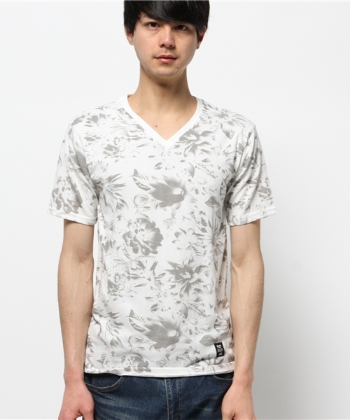 VENCEEXCHANGE(ヴァンスエクスチェンジ)の「B 単色総花柄Tシャツ (Tシャツ/カットソー・メンズ・オフホワイト/グレー・SMALL/LARGE/MEDIUM)」の3枚目の写真