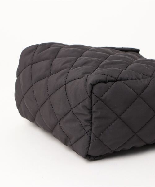 ACCOMMODE（アコモデ）の「カネコアミ　キルティングショルダーバッグ（ショルダーバッグ・レディース・その他1/その他3/その他2・FREE）」の9枚目の写真