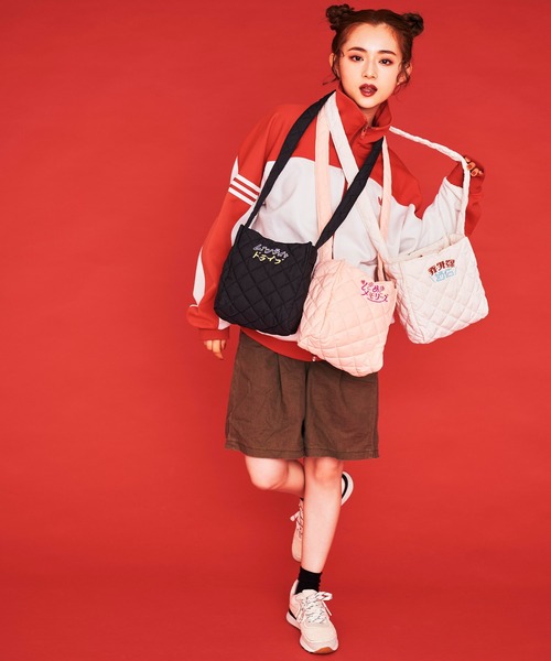 ACCOMMODE（アコモデ）の「カネコアミ　キルティングショルダーバッグ（ショルダーバッグ・レディース・その他1/その他3/その他2・FREE）」の5枚目の写真