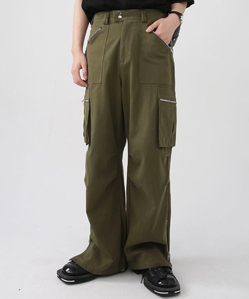 WESTBOY(ウエストボーイ)の「ワイドストレートミリタリーカーゴパンツWO22W2PT02【WB ORIGINALS】(カーゴパンツ・メンズ・ブラック/カーキ・M/L/XL)」の2枚目の写真