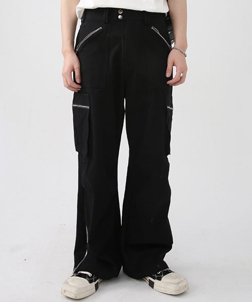 WESTBOY(ウエストボーイ)の「ワイドストレートミリタリーカーゴパンツWO22W2PT02【WB ORIGINALS】(カーゴパンツ・メンズ・ブラック/カーキ・M/L/XL)」の1枚目の写真