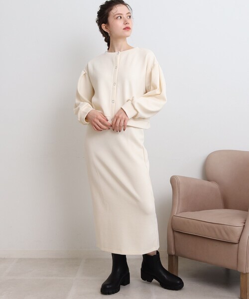 SHOO・LA・RUE(シューラルー)の「◆【消臭】ヒールアップチェルシーブーツ(ブーツ・レディース・ブラック/ナチュラル・35/45)」の17枚目の写真