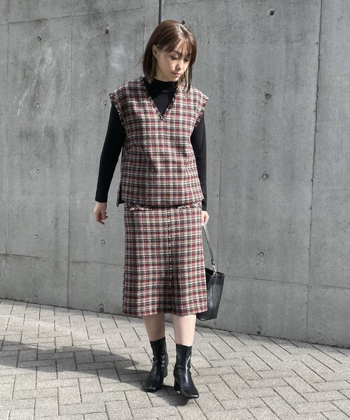 COMME CA ISM（コムサイズム）の「【セットアップ対応】 ツイード　スカート（スカート・レディース・レッド/ネイビー・MEDIUM/LARGE）」の21枚目の写真