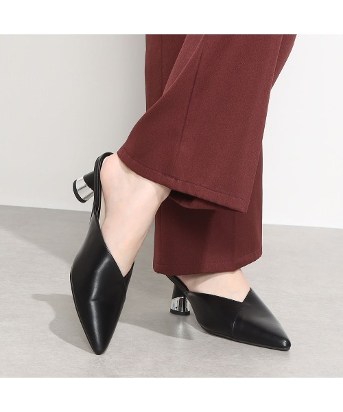 Realta（レアルタ）の「Realta(レアルタ)メタリックスカルプチャーヒール前詰まりミュールパンプス（パンプス・レディース・ブラック/グレー・LL/S/M/L）」の2枚目の写真