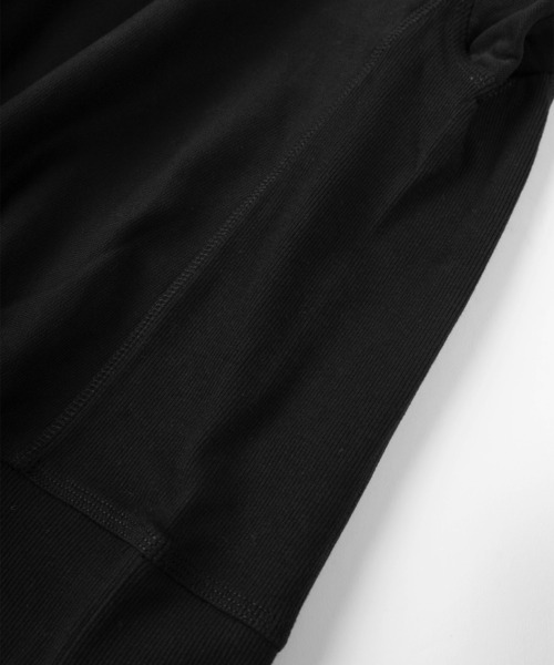 Carhartt WIP(カーハートダブリューアイピー)の「【Carhartt/カーハート】ワンポイント ブランドロゴ刺繍 ハーフジップ スウェット/HALF ZIP AMERICAN SCRIPT SWEAT SHIRT/裏起毛(スウェット・メンズ・ダークグリーン/グレー/ブラック/チャコールグレー/オートミール/ネイビー・L/M/XL)」の13枚目の写真