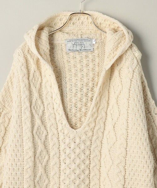 Aresense（アーセンス）の「Oldderby Knitwear/オールドダービーニット Aran Hooded Sloth pullover/アランフーデットスキッパーニットプルオーバー（ニット/セーター・レディース・ホワイト・MEDIUM）」の3枚目の写真