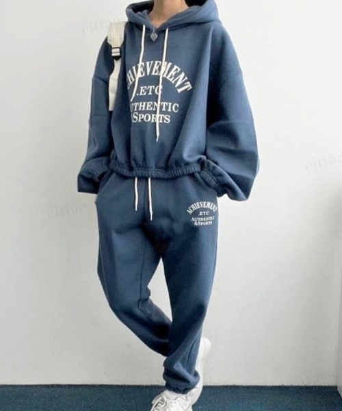 Dalfwin（ダールフィン）の「2023新作 韓国ファッション スウェット ルームウェア レディース 裏起毛あり【上下セット】ACHIEVEMENTセットアップ　スウェット　2023AW 秋冬新作（ルームウェア/パジャマ・レディース・オートミール/ブルー/ブラック・FREE）」の16枚目の写真