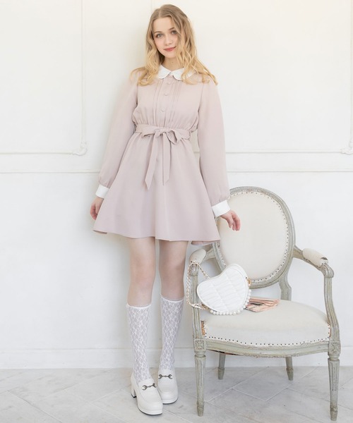 DearMyLoveRose(ディアマイラブローズ)の「丸襟ミニクラシカルワンピース(ワンピース・レディース・ブラック/ブルー/ベージュ/ベージュ系その他/ブルー系その他/ブラック系その他・MEDIUM/LARGE/XX-LARGE/X-LARGE)」の7枚目の写真