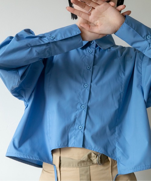 VACANCY(ヴァカンシー)の「ドロスト切替ショートシャツ(シャツ/ブラウス・レディース・ブルー/ホワイト/ブラック・FREE)」の1枚目の写真