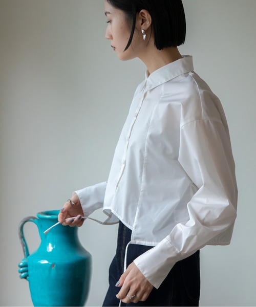 VACANCY(ヴァカンシー)の「ドロスト切替ショートシャツ(シャツ/ブラウス・レディース・ブルー/ホワイト/ブラック・FREE)」の6枚目の写真