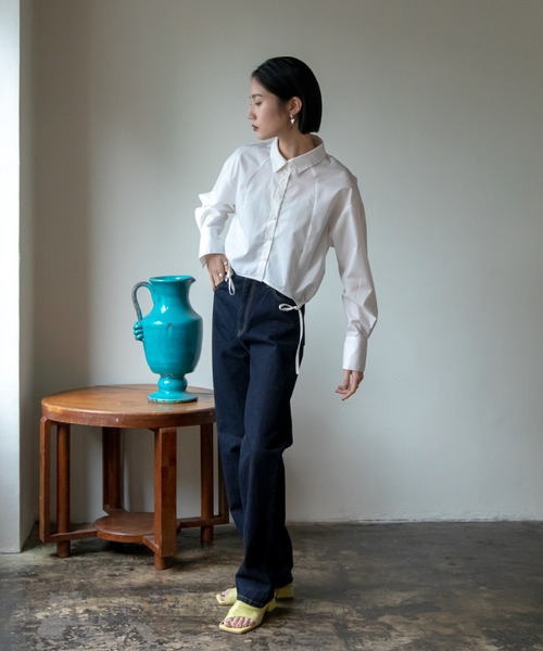 VACANCY(ヴァカンシー)の「ドロスト切替ショートシャツ(シャツ/ブラウス・レディース・ブルー/ホワイト/ブラック・FREE)」の7枚目の写真