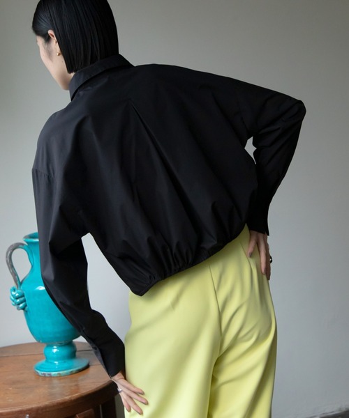 VACANCY(ヴァカンシー)の「ドロスト切替ショートシャツ(シャツ/ブラウス・レディース・ブルー/ホワイト/ブラック・FREE)」の22枚目の写真