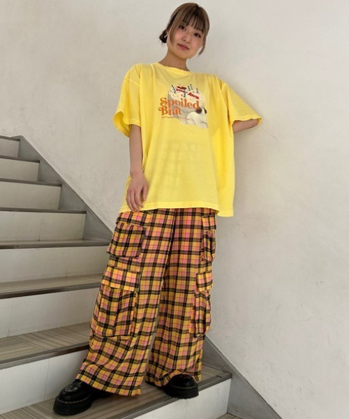 Candy Stripper(キャンディストリッパー)の「SPOILED BRAT BIG Tシャツ(Tシャツ/カットソー・レディース・イエロー/ライトブルー/ブラック/オフホワイト・2)」の14枚目の写真