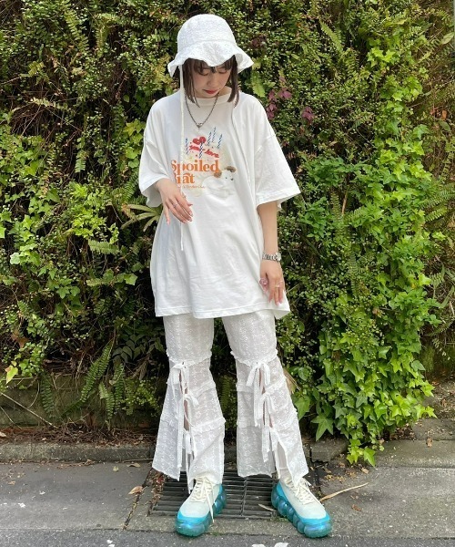Candy Stripper(キャンディストリッパー)の「SPOILED BRAT BIG Tシャツ(Tシャツ/カットソー・レディース・イエロー/ライトブルー/ブラック/オフホワイト・2)」の18枚目の写真