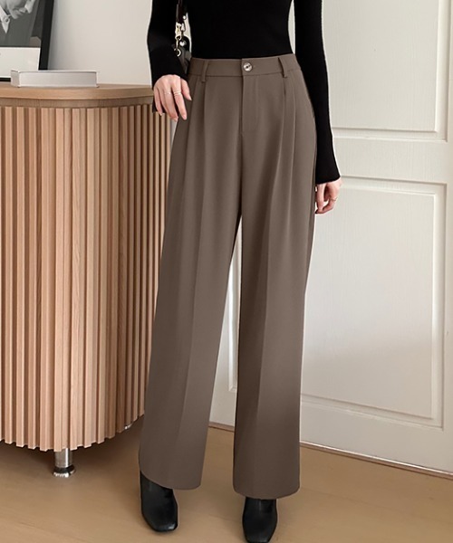 COCOMOMO(ココモモ)の「10色展開 タックスラックスパンツ ハイウエスト セミワイドパンツ スラックス パンツ きれいめ カジュアル オフィスカジュアル 春服 秋服(スラックス・レディース・グリーン/ダークグレー/ブラック/オレンジ/ワイン系/ホワイト/ダークブラウン/ピンク/ブルー/ベージュ・L/M/XL/S)」の4枚目の写真