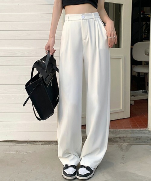 COCOMOMO(ココモモ)の「10色展開 タックスラックスパンツ ハイウエスト セミワイドパンツ スラックス パンツ きれいめ カジュアル オフィスカジュアル 春服 秋服(スラックス・レディース・グリーン/ダークグレー/ブラック/オレンジ/ワイン系/ホワイト/ダークブラウン/ピンク/ブルー/ベージュ・L/M/XL/S)」の2枚目の写真