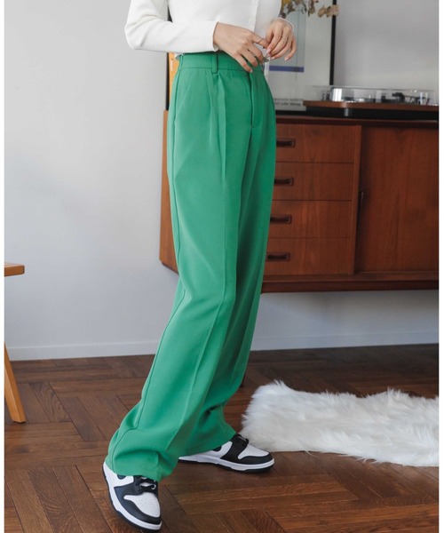 COCOMOMO(ココモモ)の「10色展開 タックスラックスパンツ ハイウエスト セミワイドパンツ スラックス パンツ きれいめ カジュアル オフィスカジュアル 春服 秋服(スラックス・レディース・グリーン/ダークグレー/ブラック/オレンジ/ワイン系/ホワイト/ダークブラウン/ピンク/ブルー/ベージュ・L/M/XL/S)」の22枚目の写真