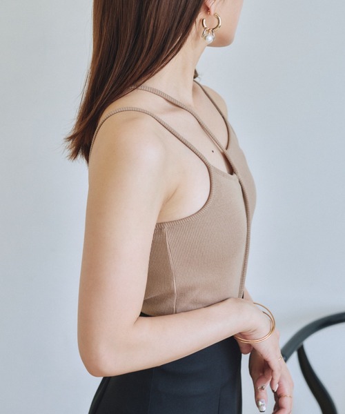 VANNIE U（ヴァニーユー）の「アシメカップキャミソール/2WAY（キャミソール・レディース・ベージュ/アイボリー/ブルー・FREE）」の14枚目の写真