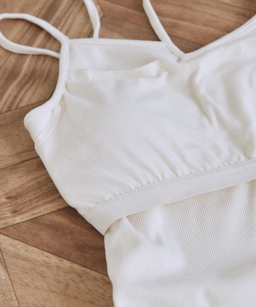 VANNIE U（ヴァニーユー）の「アシメカップキャミソール/2WAY（キャミソール・レディース・ベージュ/アイボリー/ブルー・FREE）」の16枚目の写真