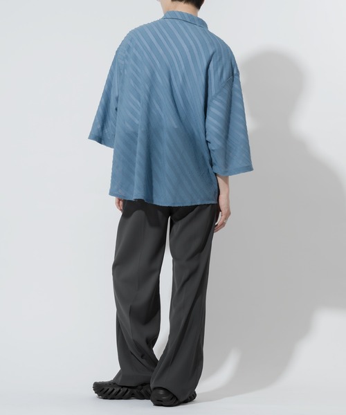 Adoon plain（アドーンプレーン）の「【Adoon plain】シアーストライプシャツ（シャツ/ブラウス・メンズ・ブルー/ブラック・MEDIUM/LARGE）」の16枚目の写真
