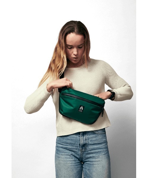 NIXON(ニクソン)の「【NIXON/ニクソン】Day Trippin' Sling 耐水加工 ウエストポーチ ウエストバッグ ボディバッグ ブランドロゴ(ボディバッグ/ウエストポーチ・メンズ・ホワイト系その他/ブラック系その他/グリーン系その他/ブルー系その他・FREE)」の15枚目の写真