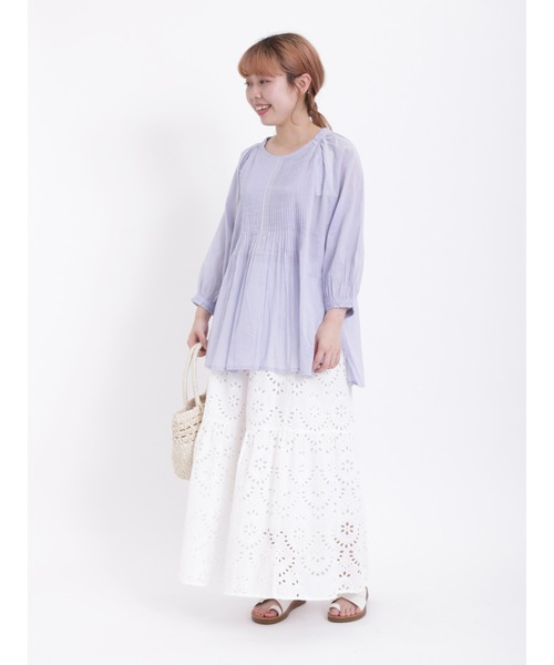 Samansa Mos2(サマンサ モスモス)の「インドボイルピンタックギャザー八分袖ブラウス(シャツ/ブラウス・レディース・ミント/モカ/レッド/オフホワイト/ブラック/パープル・F)」の7枚目の写真