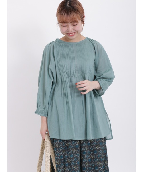 Samansa Mos2(サマンサ モスモス)の「インドボイルピンタックギャザー八分袖ブラウス(シャツ/ブラウス・レディース・ミント/モカ/レッド/オフホワイト/ブラック/パープル・F)」の10枚目の写真