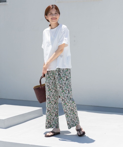 URBAN RESEARCH DOORS（アーバンリサーチドアーズ）の「USAコットンロールスリーブTシャツ（Tシャツ/カットソー・レディース・ブラック/ホワイト系その他/オフホワイト/ラベンダー・MEDIUM）」の13枚目の写真