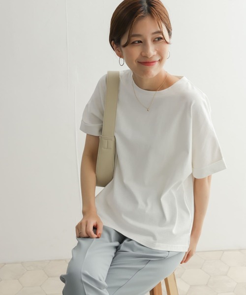 URBAN RESEARCH DOORS（アーバンリサーチドアーズ）の「USAコットンロールスリーブTシャツ（Tシャツ/カットソー・レディース・ブラック/ホワイト系その他/オフホワイト/ラベンダー・MEDIUM）」の17枚目の写真