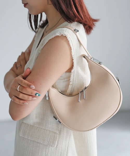 Riberry（リベリー）の「ハーフムーンバッグ（ハンドバッグ・レディース・ブラック/ブルー/ホワイト/ピンク/グリーン/ベージュ・FREE）」の16枚目の写真