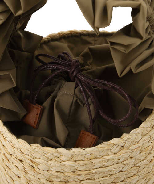 EDIT COLOGNE（エディットコロン）の「フリルハンドルラフィアバケットバッグ（ショルダーバッグ・レディース・カーキ/ブラック・ﾌﾘ-）」の9枚目の写真