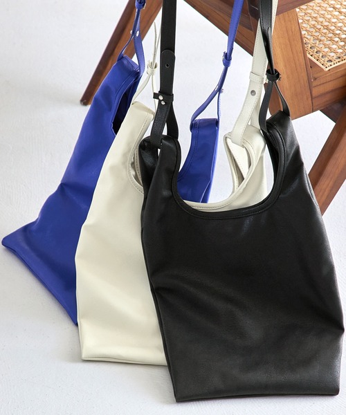 EMMA CLOTHES(エマクローズ)の「2WAY マルシェ ショルダーバッグ EMMA CLOTHES(ショルダーバッグ・メンズ・アイボリー/ブラック/ブルー・FREE)」の9枚目の写真
