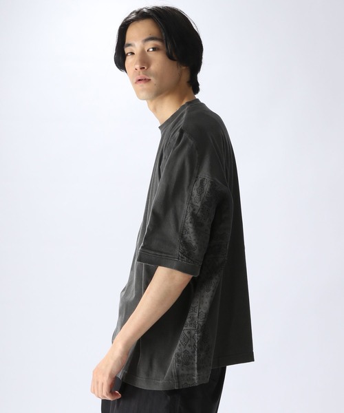 niko and（ニコアンド）の「脇切り替えドルマンTEE（Tシャツ