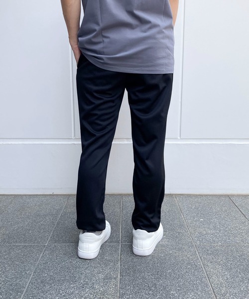 COMME CA ISM（コムサイズム）の「セットアップ対応 ウォッシャブル メッシュ テーパードパンツ（スラックス・メンズ・グレー/ブラック/ネイビー・SMALL/MEDIUM/LARGE）」の13枚目の写真