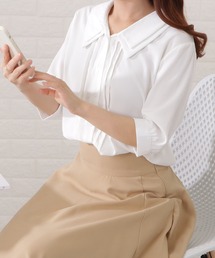 深Vネックピンタック5分袖ブラウス