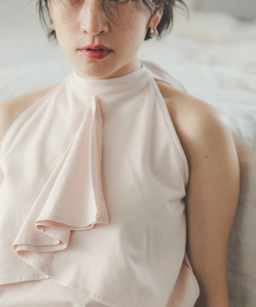 oblekt（オブレクト）の「オーガニックコットンフリルホルタートップス（Tシャツ/カットソー・レディース・ブラウン/ピンク/ブラック・FREE）」の16枚目の写真