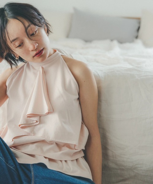 oblekt（オブレクト）の「オーガニックコットンフリルホルタートップス（Tシャツ/カットソー・レディース・ブラウン/ピンク/ブラック・FREE）」の17枚目の写真