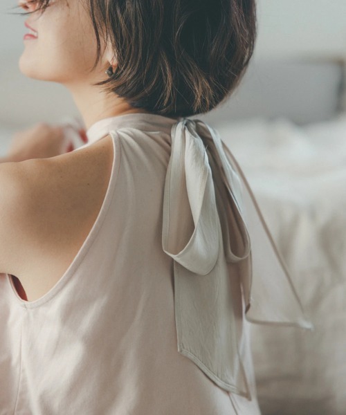 oblekt（オブレクト）の「オーガニックコットンフリルホルタートップス（Tシャツ/カットソー・レディース・ブラウン/ピンク/ブラック・FREE）」の20枚目の写真