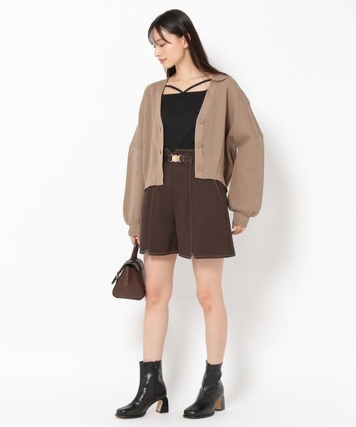 mysty woman(ミスティウーマン)の「シャーリングVストリングプルオーバー 972194(Tシャツ/カットソー・レディース・ブラック/ピンク系その他/アイボリー/ブルー系その他/イエロー/グリーン・FREE)」の12枚目の写真