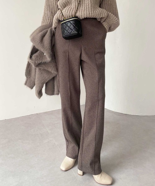 GeeRA（ジーラ）の「ウールライクピンタックストレートパンツ（その他パンツ・レディース・ブラック/グレー/ベージュ・MEDIUM/LARGE）」の3枚目の写真
